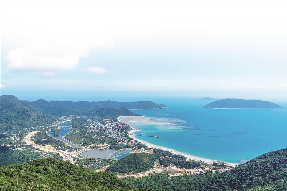 Việt Nam sẽ xây cáp treo dài 15km tại 'hòn đảo bí ẩn nhất thế giới'&nbsp;