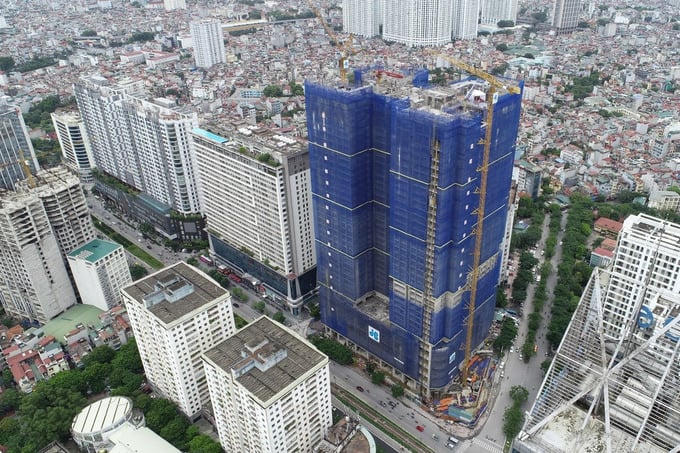 Điểm nghẽn nào khiến nguồn cung bật tăng nhưng giá nhà vẫn neo cao