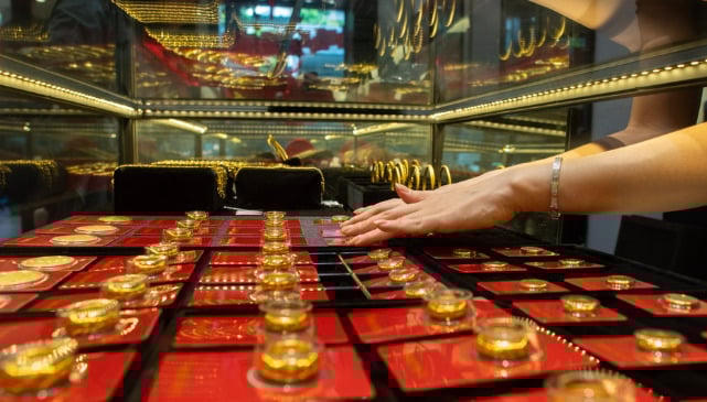 Mua bán vàng với doanh nghiệp không có giấy phép kinh doanh bị phạt tới 20 triệu đồng