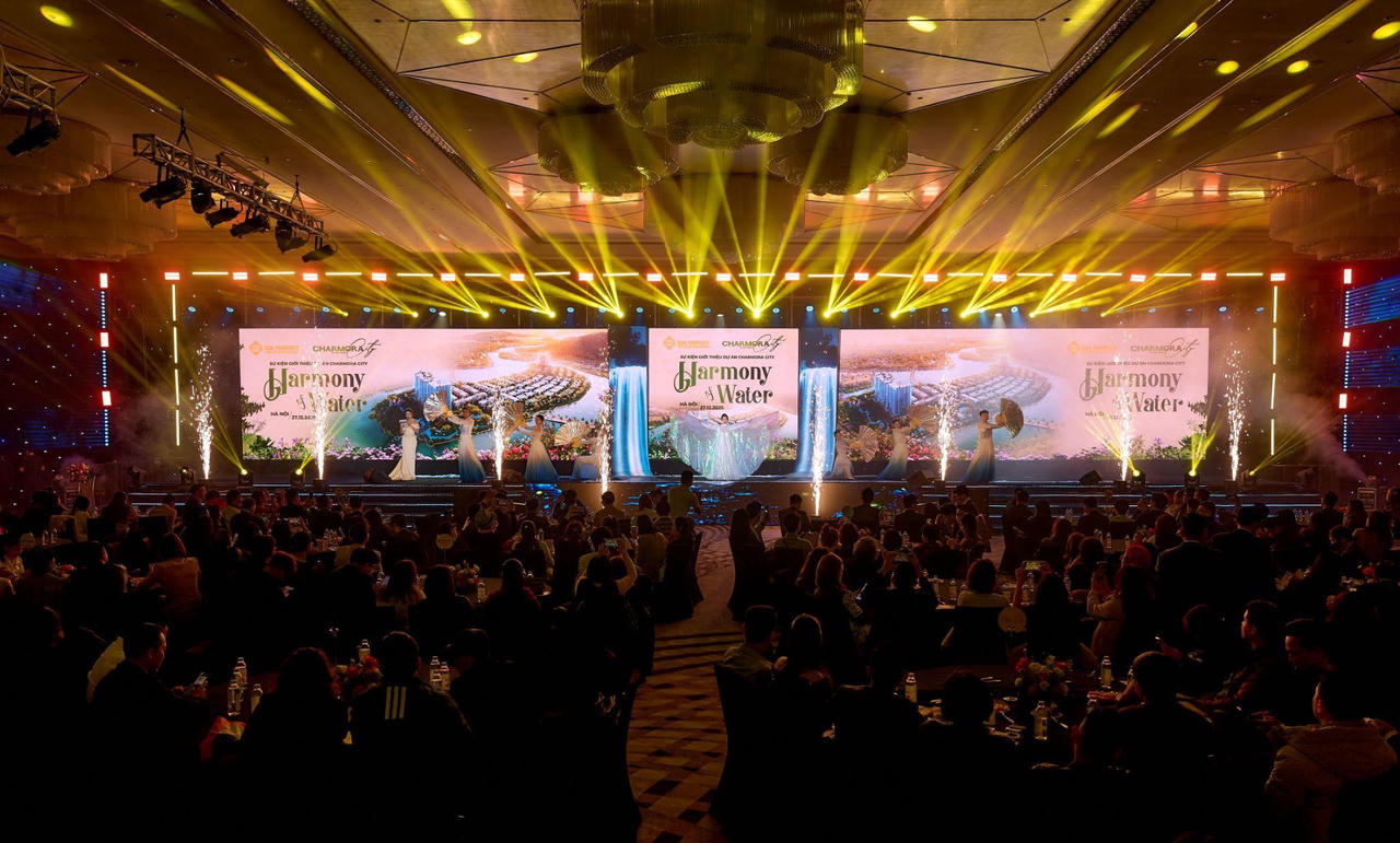 Toàn cảnh sự kiện giới thiệu tổ hợp Charmora City tại Hà Nội với chủ đề “Harmony of Water”.