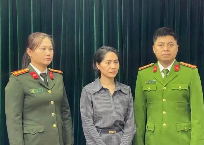 Khởi tố giám đốc công ty tổ chức chương trình Về đây bốn cánh chim trời