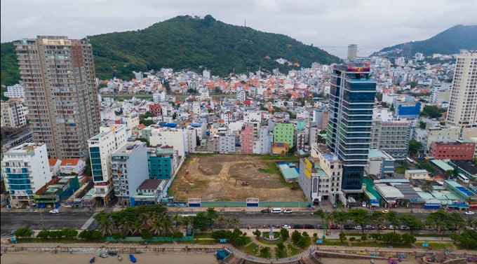 Sơ lược về hai dự án Five Star Poseidon và Five Star Odyssey của Tập đoàn Năm Sao