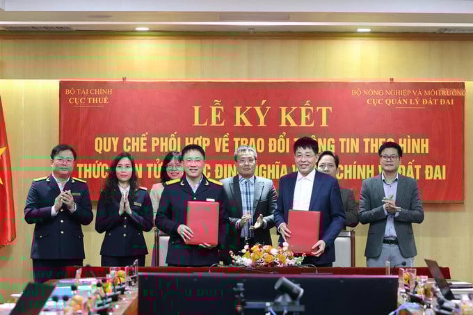 Cục Thuế và Cục Quản lý đất đai phối hợp trao đổi thông tin nghĩa vụ tài chính đất đai