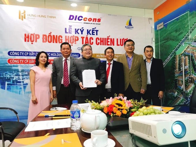 Bất thường thương vụ thâu tóm doanh nghiệp nghìn tỷ và 2,5 triệu cổ phiếu DC4