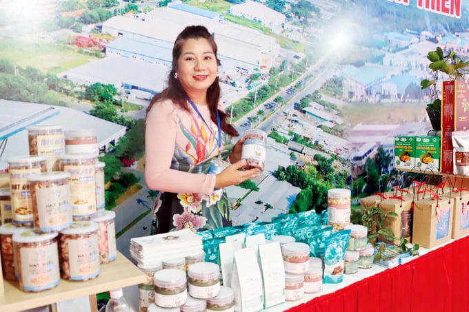 Thương hiệu hạt điều Hà Mỵ đứng sau LOTHA Airlines?