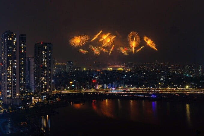 Từ Phú Quốc, Đà Nẵng, Sun Group mang cả bầu trời pháo hoa đỉnh cao ra Thủ đô