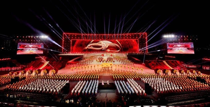 Từ Phú Quốc, Đà Nẵng, Sun Group mang cả bầu trời pháo hoa đỉnh cao ra Thủ đô