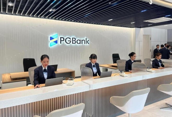 Sau đợt phát hành "ế", 11 nhà đầu tư bỏ gần 1.300 tỷ đồng mua cổ phiếu của PGBank (PGB)
