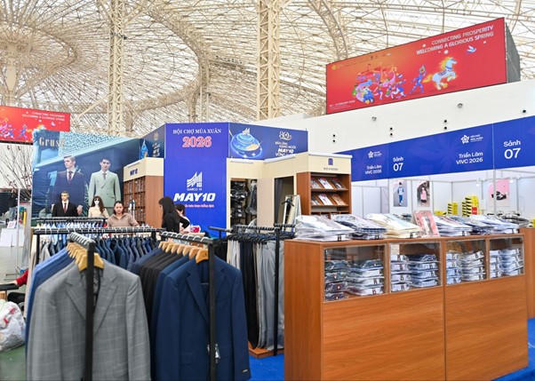 Cơ hội hiếm có để sở hữu những bộ cánh thời trang, giày dép chuẩn xuất khẩu với mức giá "tận gốc" ngay tại triển lãm VIVC 2026.