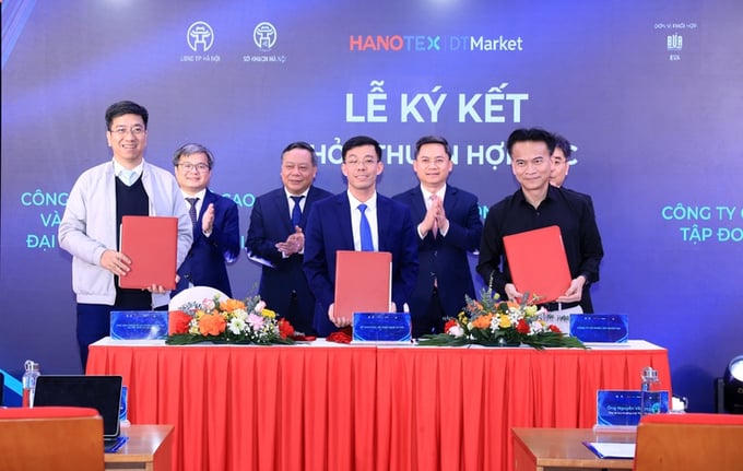 Hà Nội: Ra mắt Sàn Giao dịch công nghệ và Chợ Chuyển đổi số