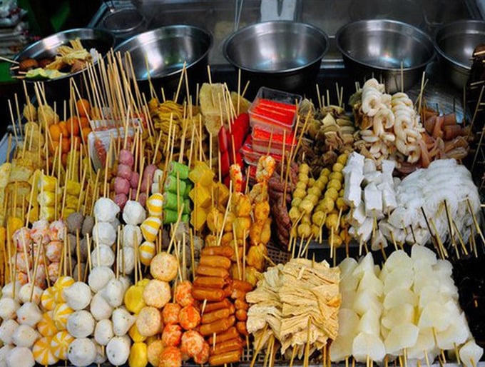 Bán thức ăn đường phố vi phạm ATTP có thể bị phạt đến 3 triệu đồng