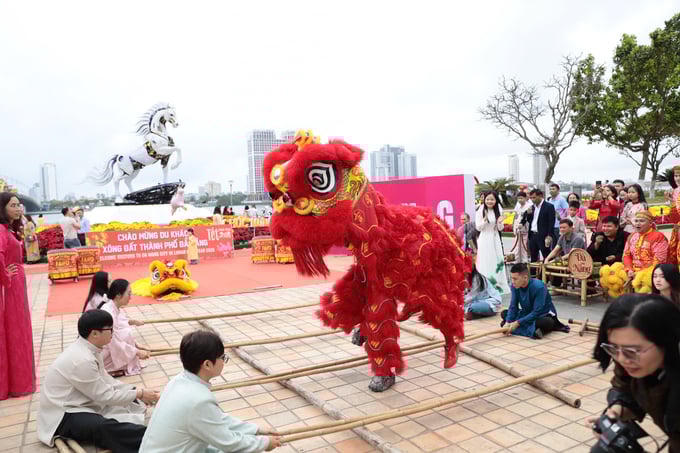 Doanh thu du lịch Đà Nẵng 9 ngày nghỉ Tết đạt gần 4.000 tỷ đồng