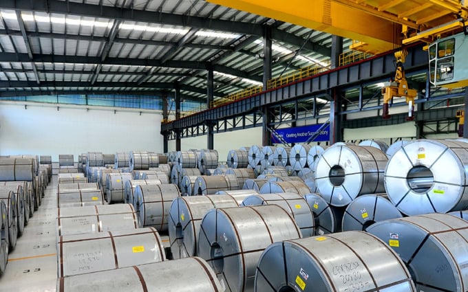 Con trai Chủ tịch Thép Nam Kim mua vào 5 triệu cổ phiếu NKG