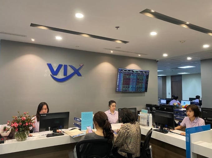 Chứng khoán VIX phát hành thêm gần 1 tỷ cổ phiếu VIX