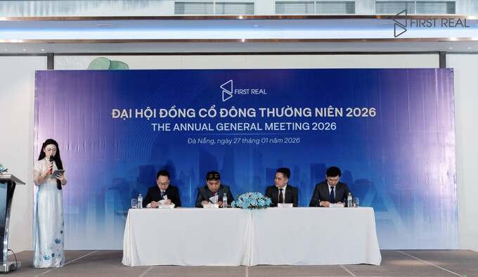 Tạm hoãn xuất cảnh tổng giám đốc Công ty Địa ốc First Real