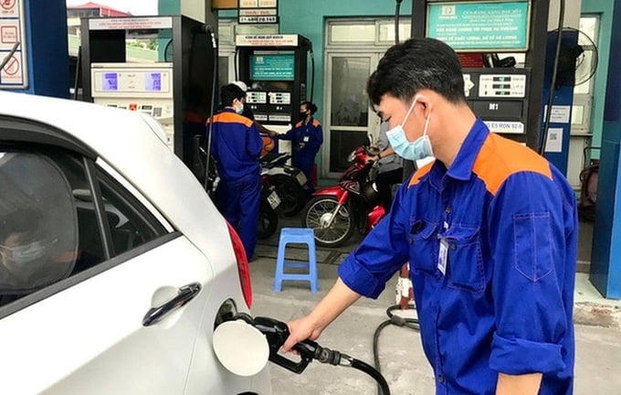 Đề xuất giảm thuế nhập khẩu xăng dầu về 0%