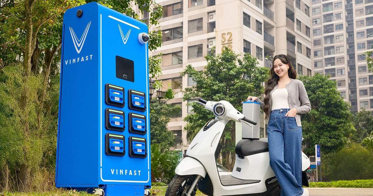 Khách hàng chuyển đổi từ xe máy xăng cũ sang xe máy điện VinFast sẽ được ưu đãi thêm 5% giá kể từ 11.3 đến hết ngày 31.3.2026