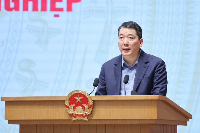 Thứ trưởng Bộ Tài chính Cao Anh Tuấn phát biểu tại Hội nghị. Ảnh VPG.