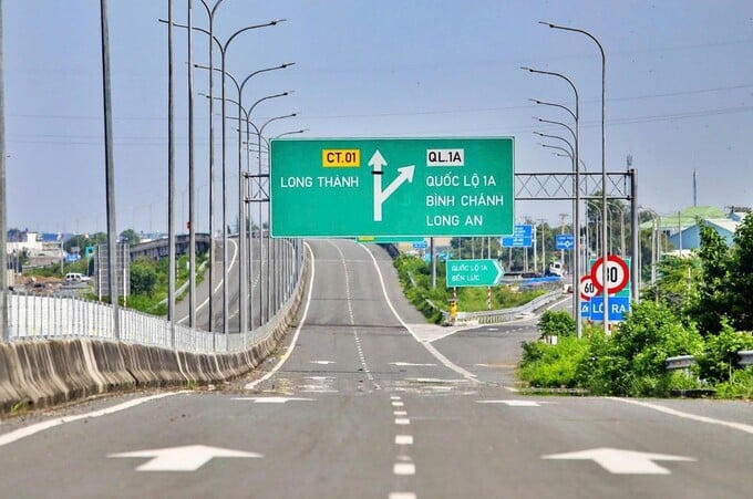 Phía Tây bắt đầu cho thấy dấu hiệu tăng tốc nhờ lợi thế giao thông liên vùng ngày càng rõ nét.