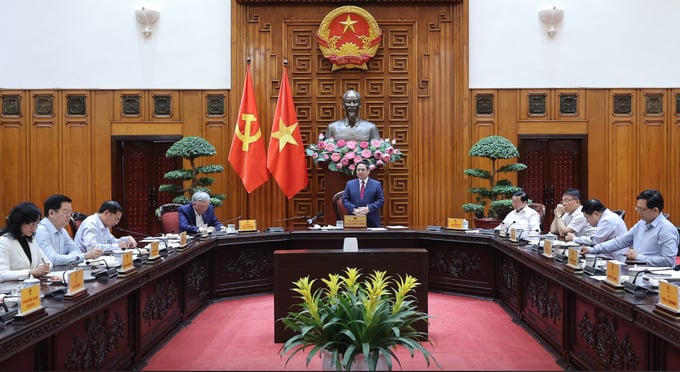 Thủ tướng Phạm Minh Chính chủ trì cuộc họp của Thường trực Chính phủ về công tác chuẩn bị triển khai dự án xây dựng kho dự trữ quốc gia dầu thô tại Nghi Sơn (Thanh Hóa) - Ảnh: VGP.