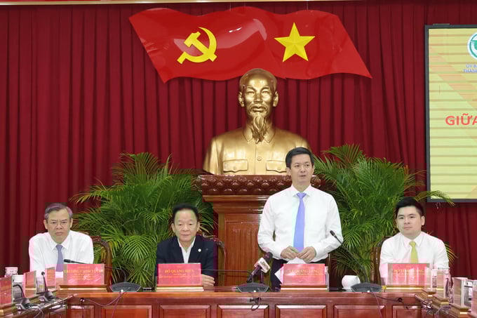 Bí thư Thành ủy Cần Thơ Lê Quang Tùng cho rằng những đề xuất của Tập đoàn T&T có tính khả thi cao, đề nghị các cơ quan liên quan của thành phố tạo điều kiện cho nhà đầu tư triển khai nhanh các dự án.