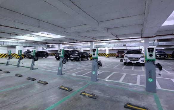 Thủ tướng yêu cầu đẩy nhanh trạm sạc xe điện trong chung cư.