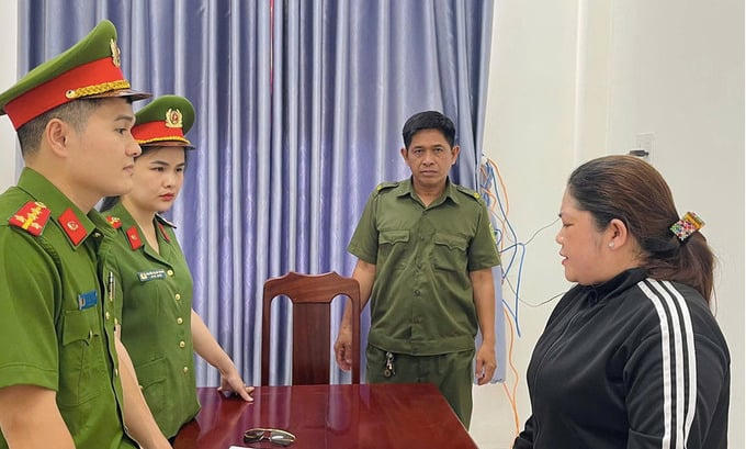 Cơ quan công an làm việc với đối tượng Trần Thị Tuyết Anh.