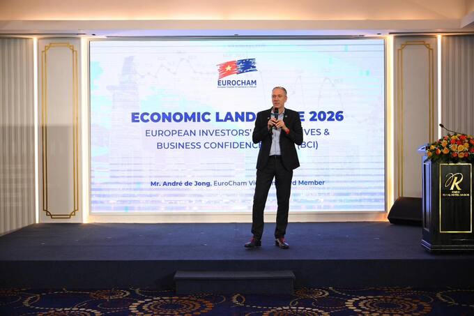 Ông André de Jong, thành viên Ban điều hành EuroCham Việt Nam tại hội thảo. Ảnh Ban Tổ chức.