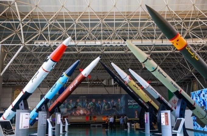 Các tên lửa được sử dụng trong chiến dịch Lời hứa Đích thực 4 (Operation True Promise 4) nhằm đáp trả Mỹ và Israel. Ảnh: Tasnim.