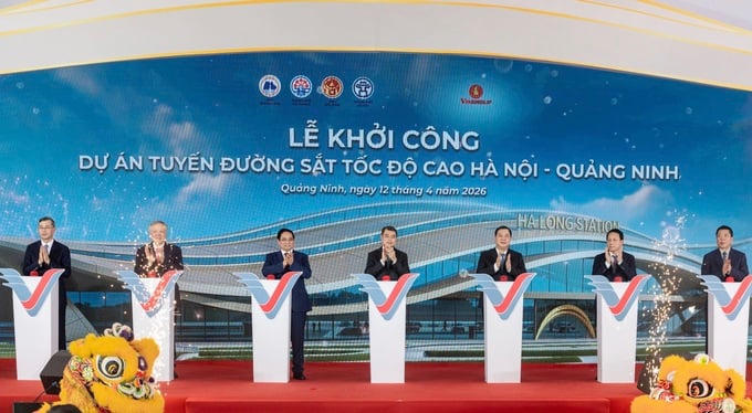lễ khởi công tuyến đường sắt tốc độ cao nối Hà Nội với Quảng Ninh.