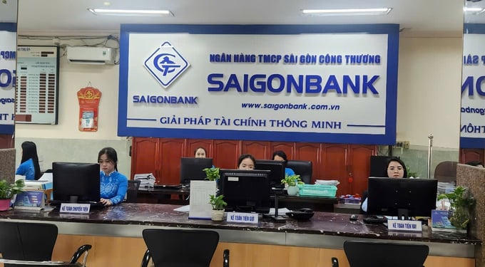 Hiện nay, Saigonbank có vốn điều lệ 3.608 tỷ đồng với mạng lưới gồm Hội sở, 33 chi nhánh, 55 phòng giao dịch và 1.524 người.