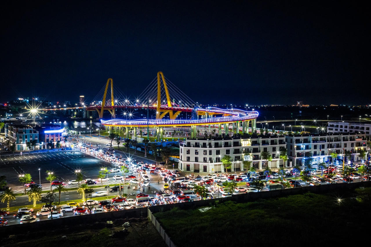 Nhà phố song diện mang lại lợi nhuận kép hấp dẫn từ khai tháckinh doanh và tăng trưởng giá trị