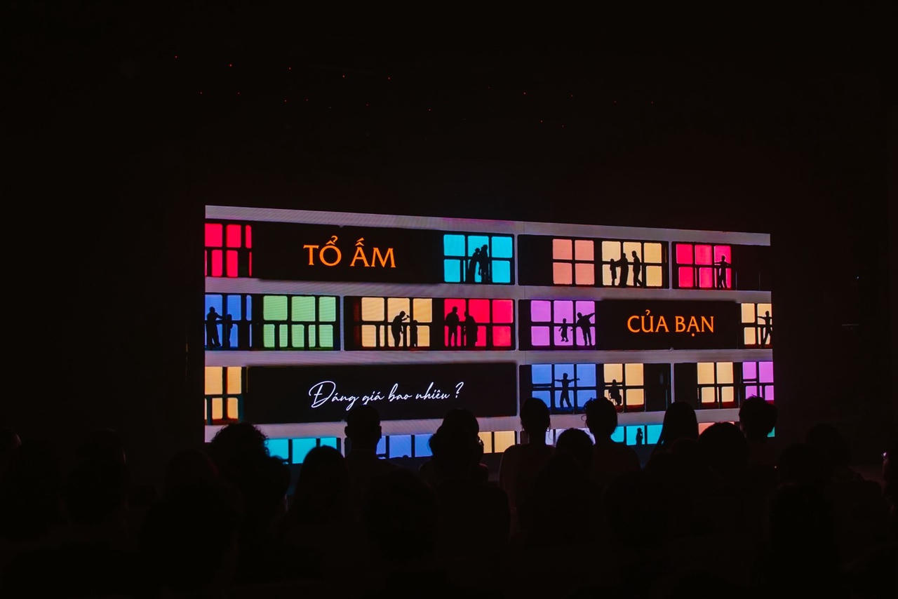 Nhạc kịch “Tổ ấm đáng giá bao nhiêu?” mở ra những lát cắt đầy cảm xúc, nơi mỗi người tìm thấy câu trả lời cho riêng mình.