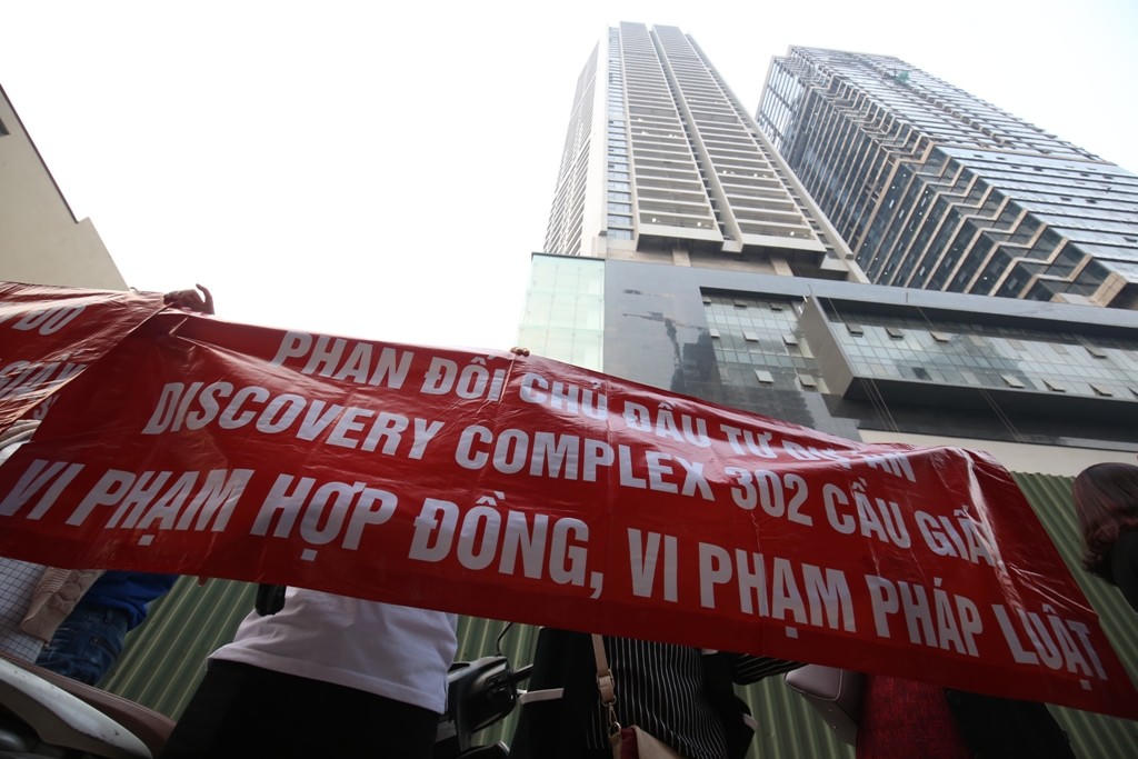 Hàng chục chung cư Hà Nội chưa có sổ hồng: Discovery Complex, Athena Complex, Hòa Bình Green City...