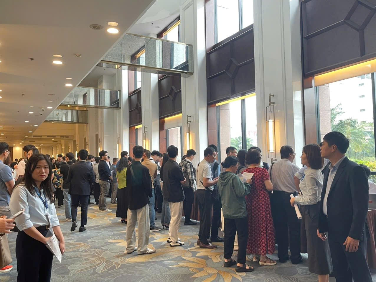 Nóng: Chủ tịch Trần Đình Long bác tin đồn bán 10% Hòa Phát cho đối tác ngoại