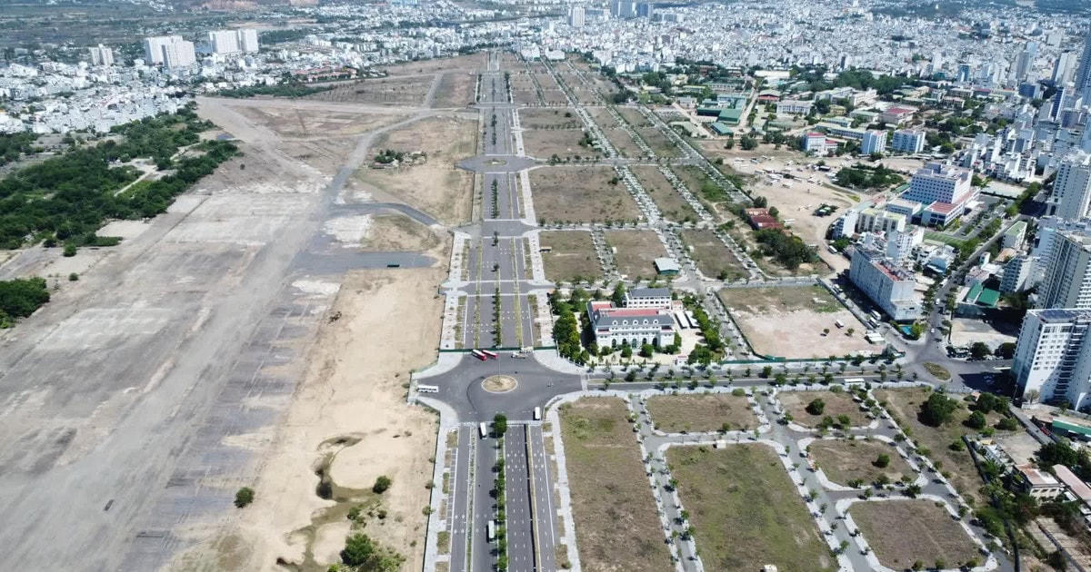 Hàng trăm khách hàng dự án sân bay cũ Nha Trang kiến nghị được giao đất thay vì hoàn tiền