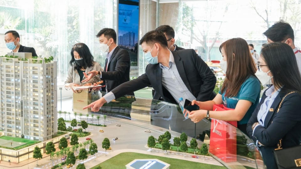 Ai đang “thao túng” thị trường chung cư?