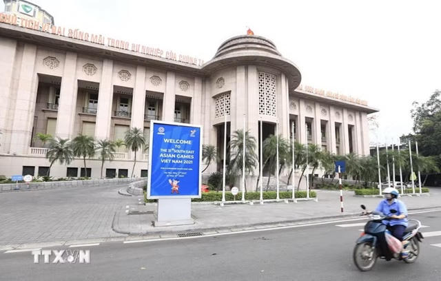 Lãi suất hạ nhiệt, thị trường bất động sản chờ nhịp giảm mới