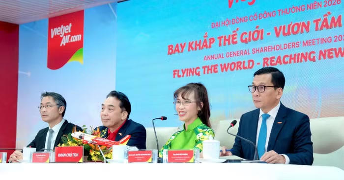 Vietjet 2026: mở rộng mạng bay quốc tế, cổ tức 30%