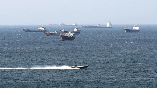 Dầu Brent vượt 108 USD/thùng khi Mỹ và Iran bế tắc