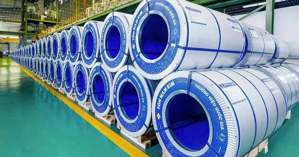 Con trai Chủ tịch Thép Nam Kim mua 5 triệu cổ phiếu NKG