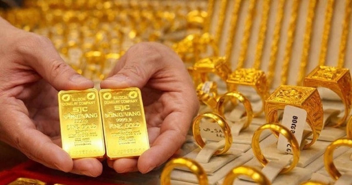 Giá vàng lệch nhịp, chuyên gia cảnh báo rủi ro khi ôm vàng