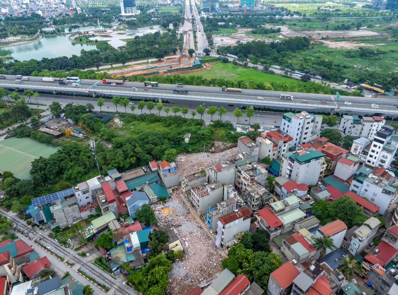 Khu vực đang GPMB với tổng diện tích dự kiến thu hồi thực hiện dự án là 19,2 ha (đất nông nghiệp 15,93 ha; đất ở 3,27 ha) liên quan đến 681 tổ chức, hộ gia đình, cá nhân.
