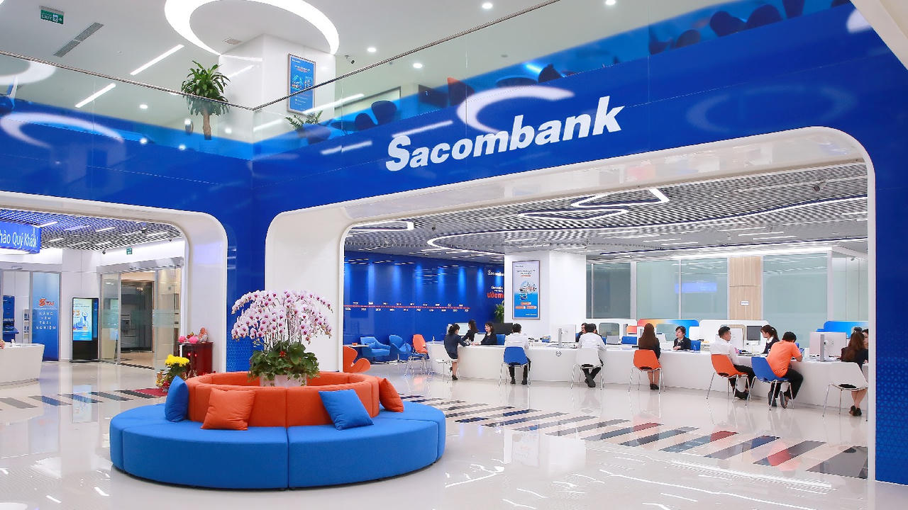 Chỉ trong 3 tháng, 2.700 nhân viên Sacombank nghỉ việc