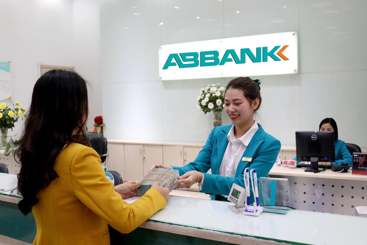 ABBank (ABB) bùng nổ Quý 1/2026: Lãi vọt gấp gần 4 lần, nợ xấu biến mất thần kỳ chỉ còn dưới 1%