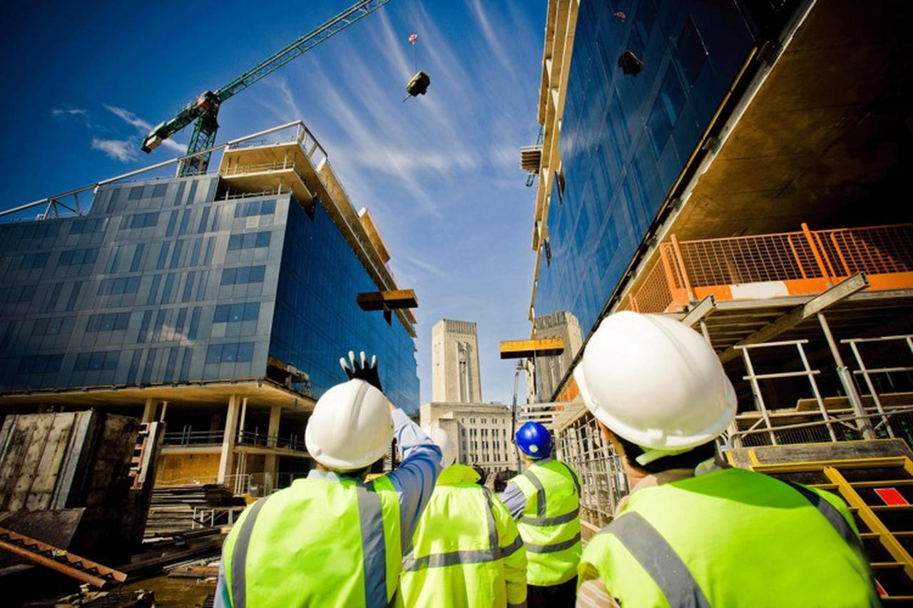 Coteccons, Vinaconex, Hòa Bình, Fecon: Lãi quý I tăng mạnh nhưng dòng tiền vẫn âm