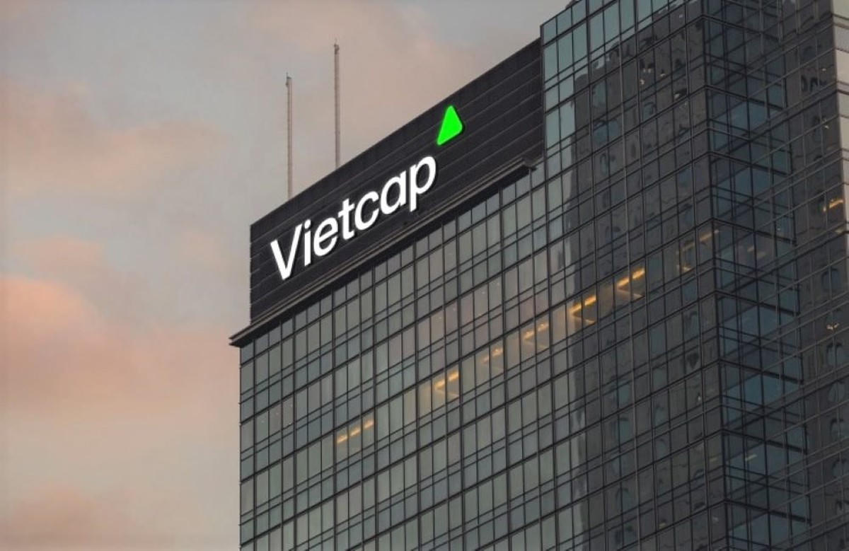 Vợ ông Tô Hải cùng thành viên HĐQT Vietcap bất ngờ bán sạch toàn bộ cổ phiếu VCI đang nắm giữ
