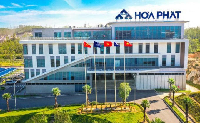 Lợi nhuận Hòa Phát tăng 171%, mỗi ngày “gánh” 15 tỷ đồng tiền lãi vay.