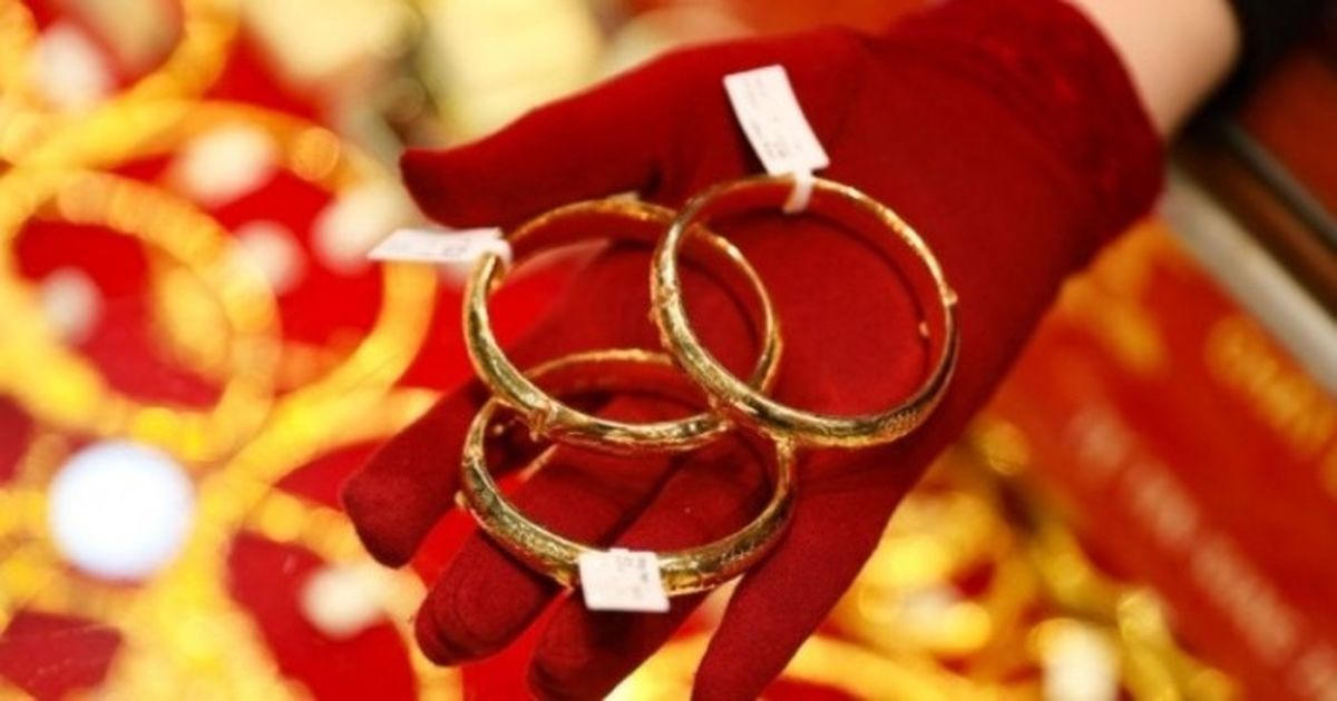 Cập nhật giá vàng chiều tối 7/5: SJC bán ra chạm 167,5 triệu đồng/lượng