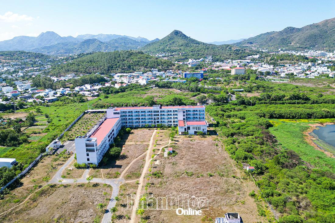 Trường Cao đẳng Y tế Khánh Hòa.